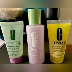 Clinique Travel Size Skincare Set